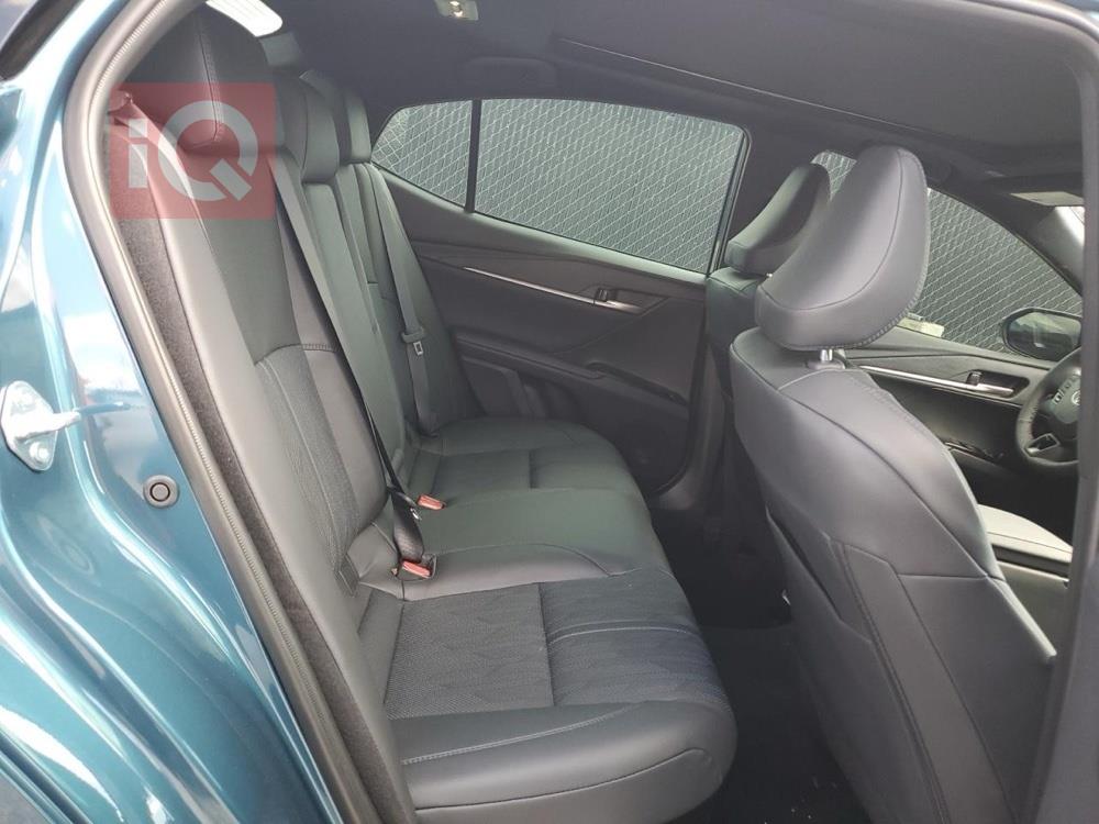 تۆیۆتا کامری